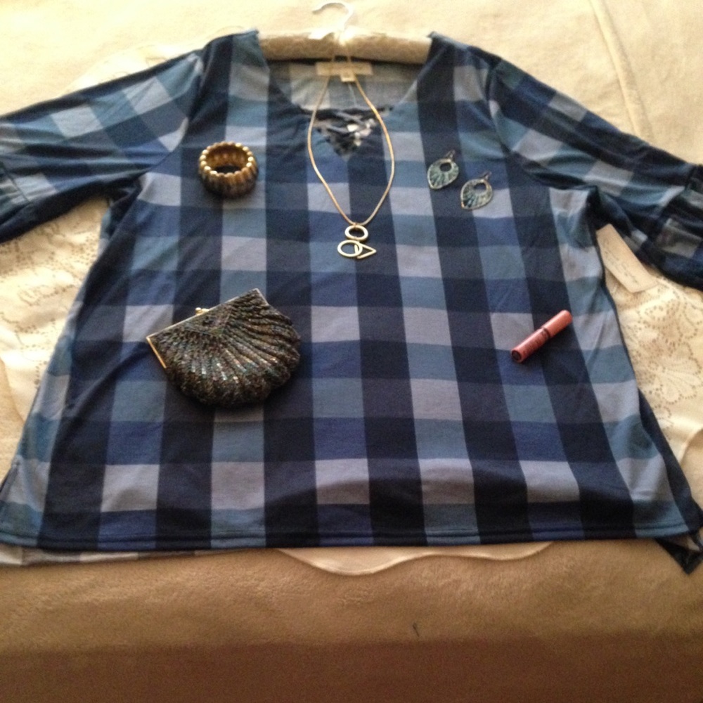 👕HP 03/2018 PLUS PLAID PLAY POWER PULLOVER👕